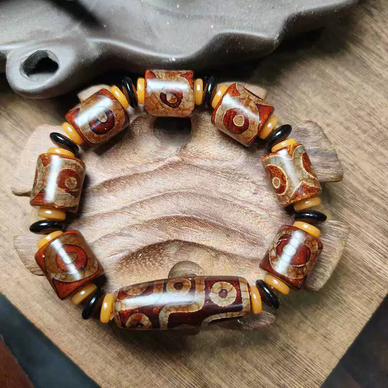 Natural Agate Tibetan Dzi Bead Bracelet – Three & Nine-Eyed Design