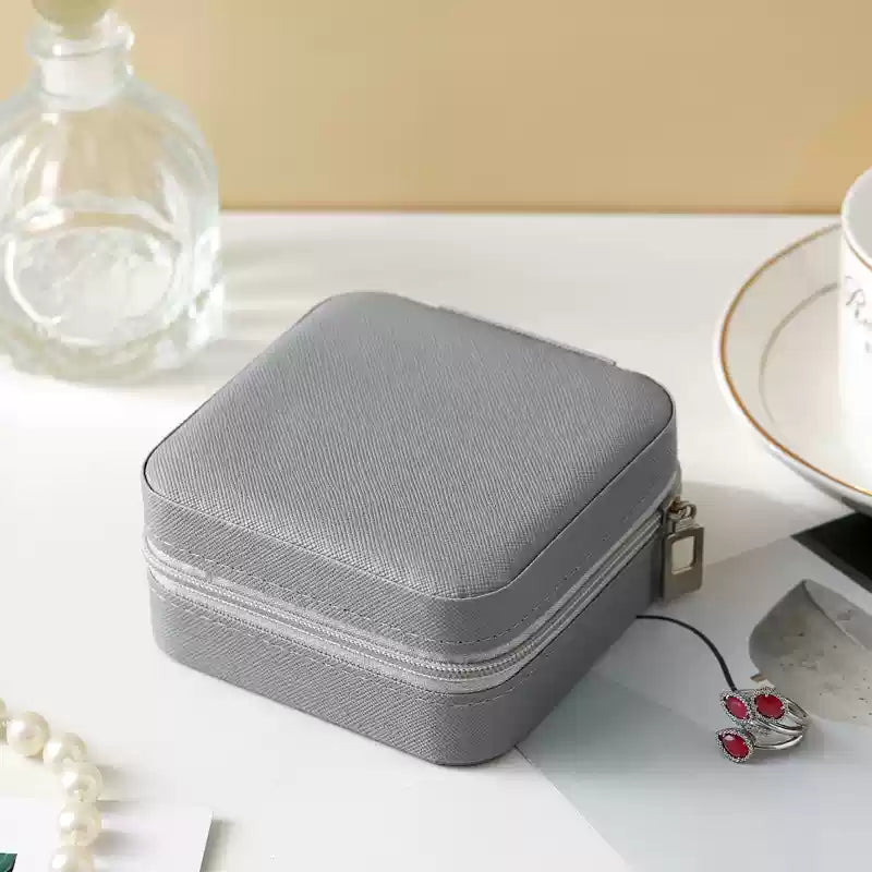 Portable Vintage Pattern Jewelry Box with Organizers