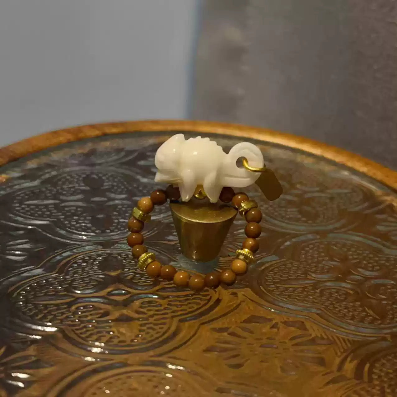Funky Punky® Tibetan Deer Bone Lizard Ring with Brown Beads