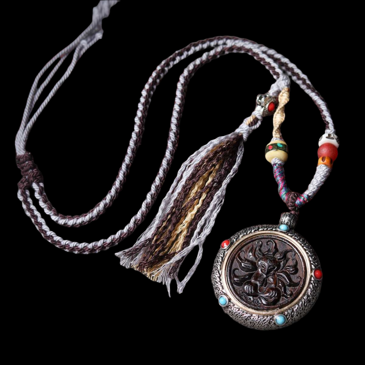 Collier Thangka en bois d'agar, renard à neuf queues, Palden Lhamo et Tara verte