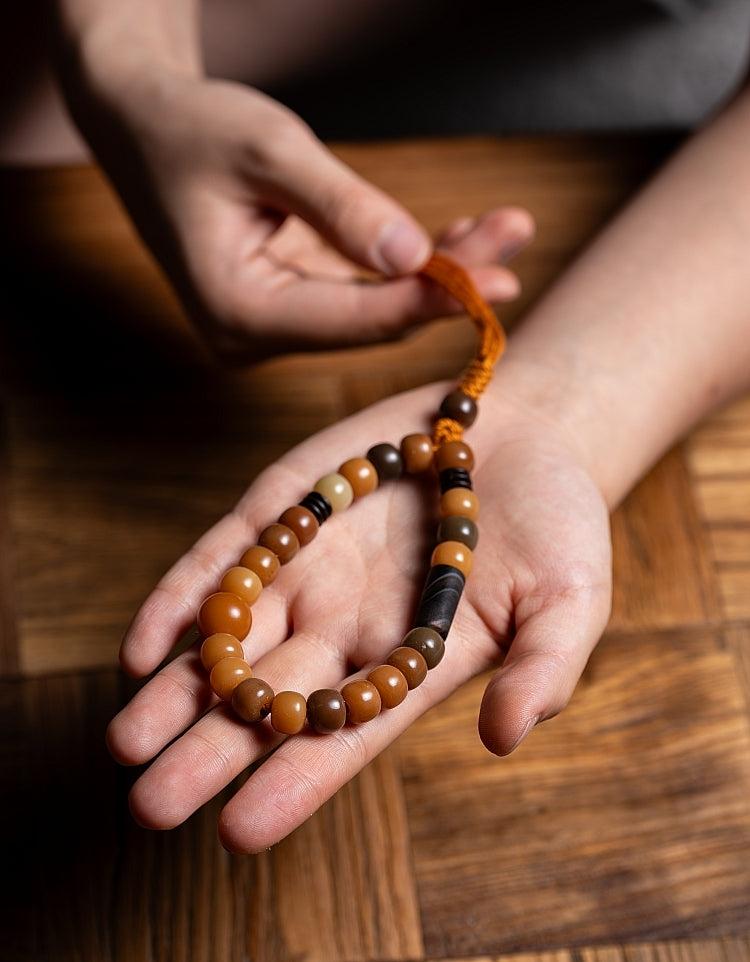 Natural Bodhi Seed & Agate Mala Bracelet