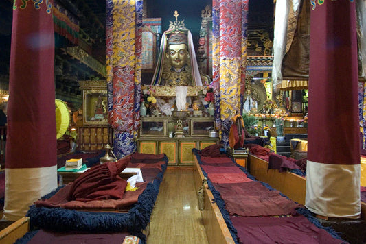 From Ancient Traditions to Modern Statements: The Evolution of Tibetan Jewelry