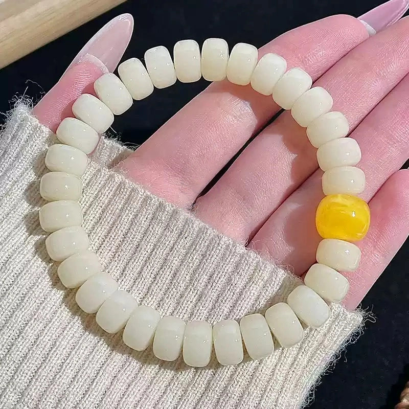 Snow Mountain White Bodhi Root Bracelet with Green Glass Bead