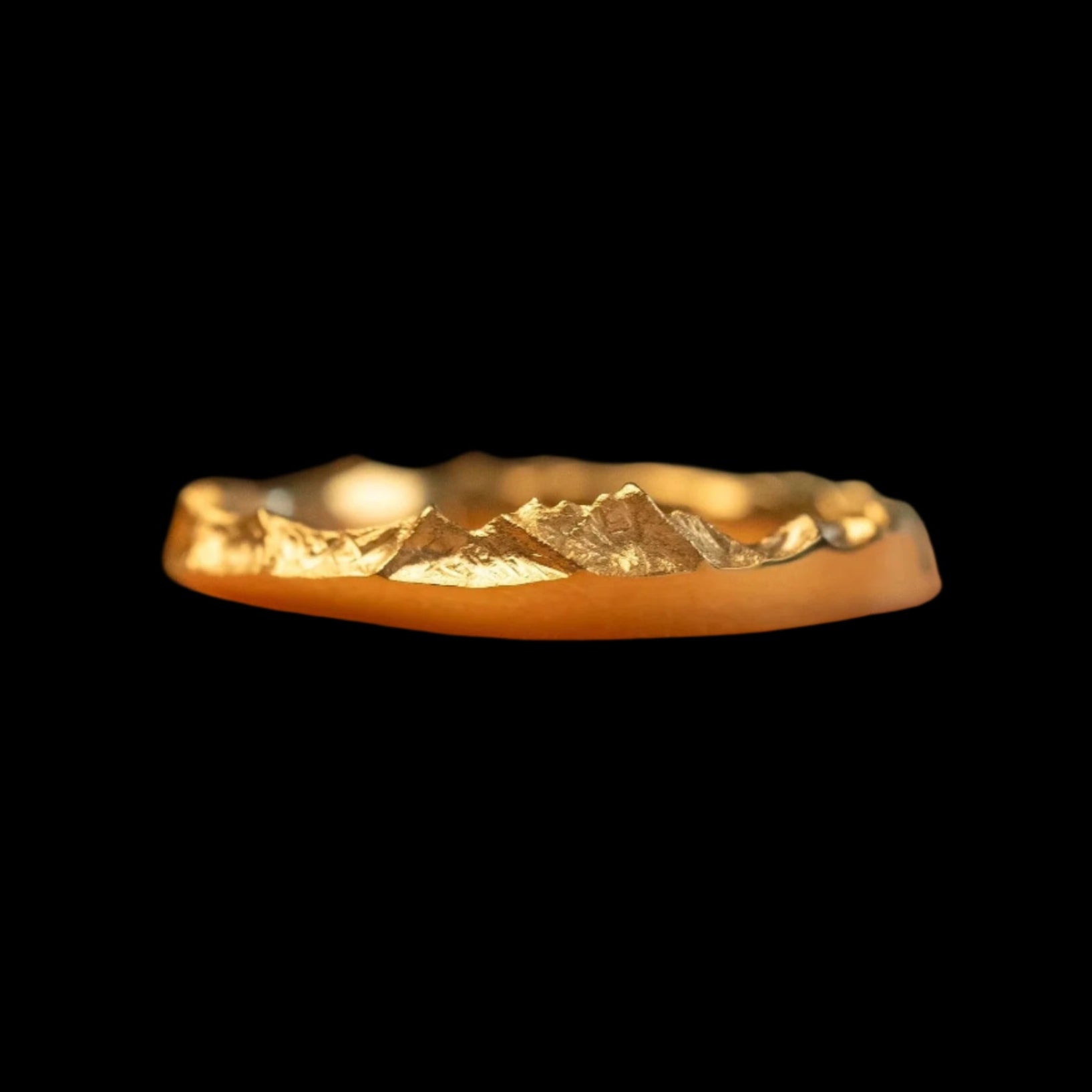 Tibetan 18K Gold "Golden Mountain" Ring – Everest-Inspired Symbol