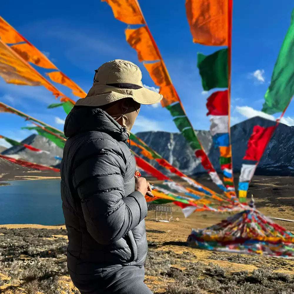 Tibetan Sacred Lake Prayer Flag Ritual – Blessings and Energy from the Holy Land