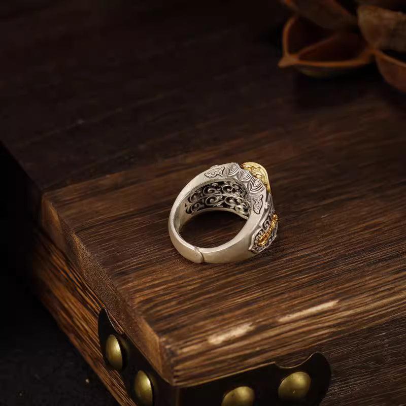 Tibetan "Eye" Dzi Bead Ring