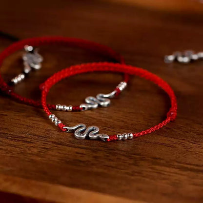 Lucky Snake Knot Bracelet – Handwoven 925 Silver Red & Black Threads