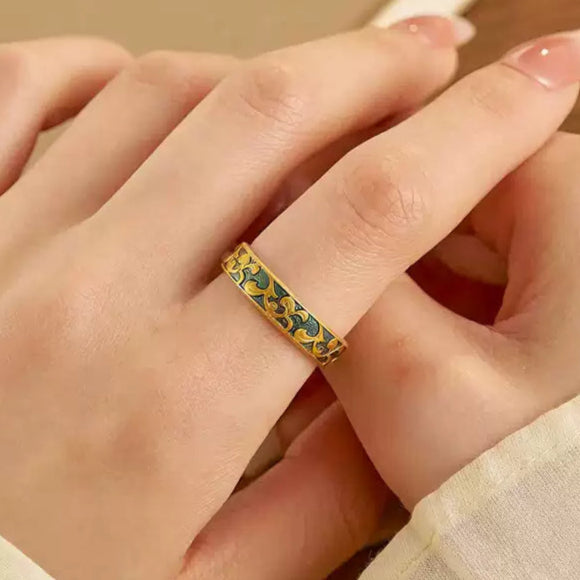 Garden of Empresses® 999 Silver Ring with Cloud Pattern