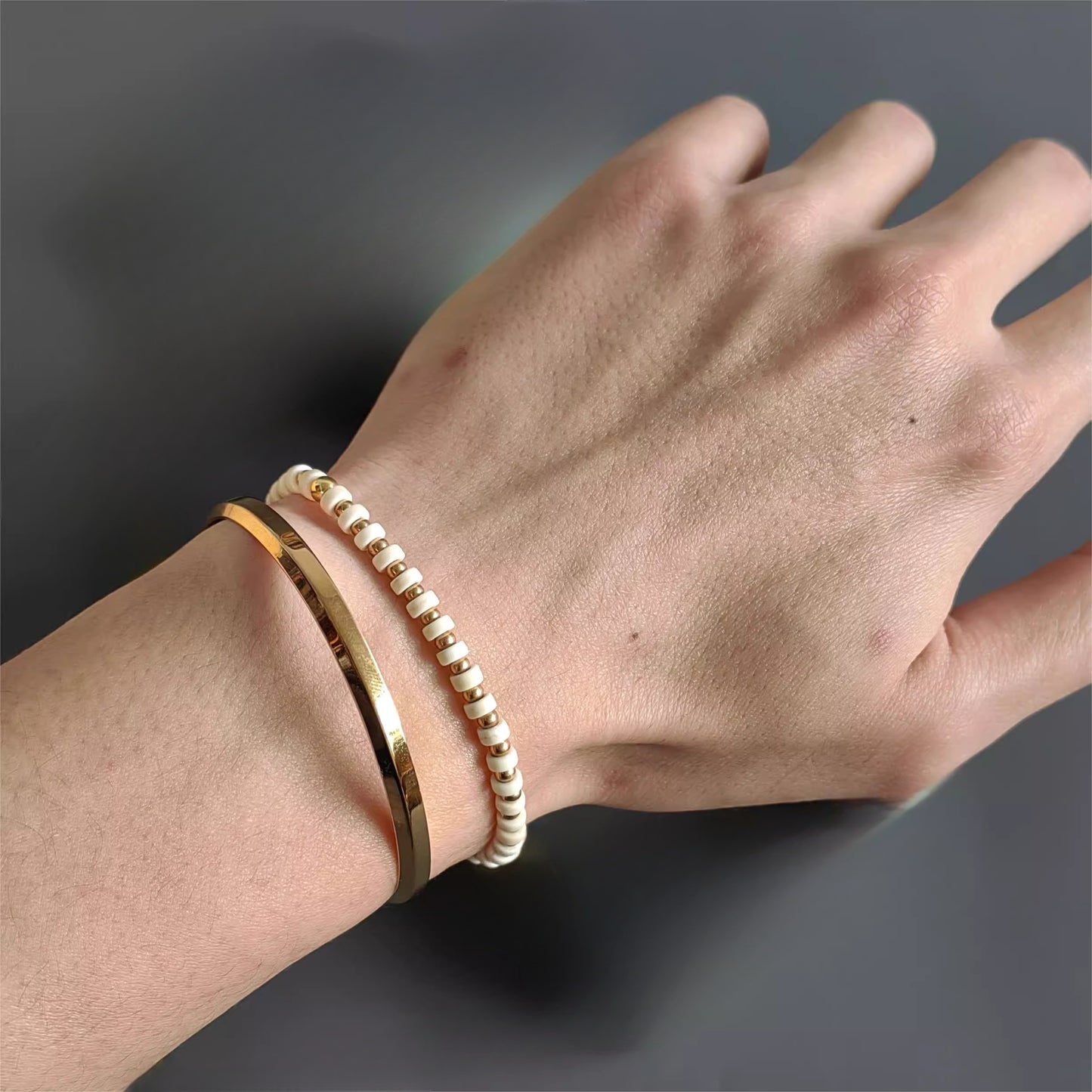Temple Drill® White Howlite Bead Bracelet